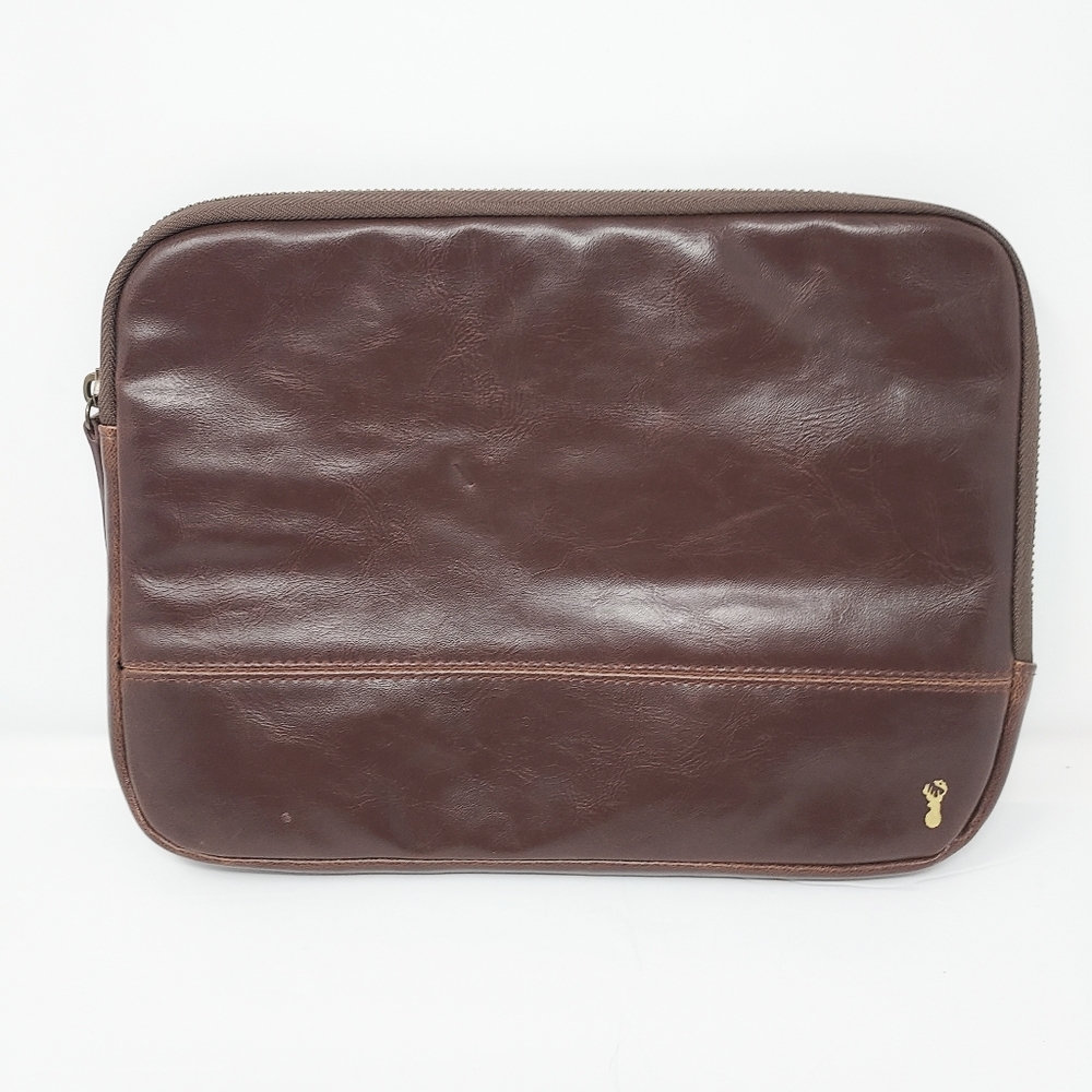 ⭐️5/$20 Typo Brown Ipad Bag